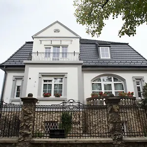 Apartman Deák 37, Eger